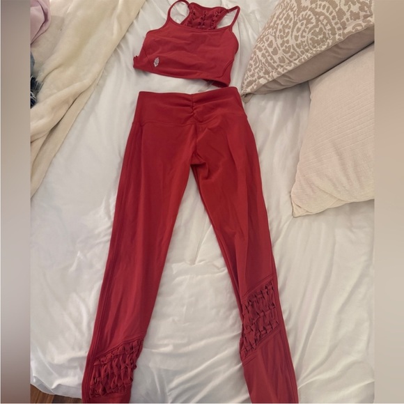 Free People Movement Set - Picture 2 of 3